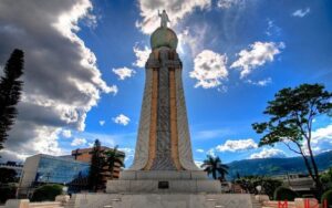 Find cocaine in El Salvador